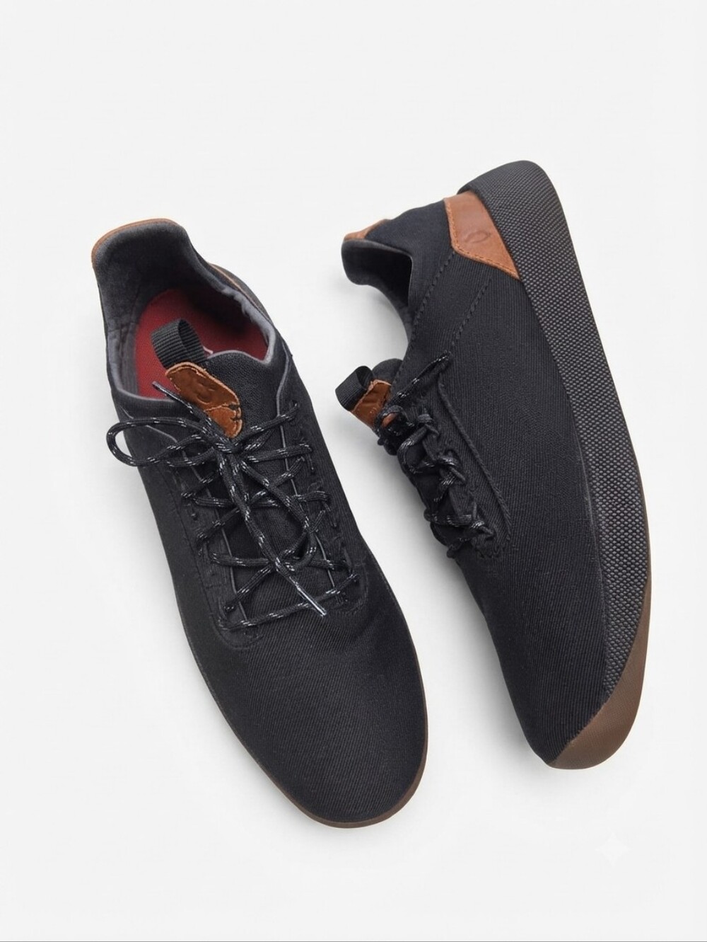 OluKai Nanea Li Black Canvas Leather Athletic Walking Sneakers Men's Size 9.5